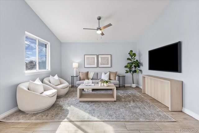 20217 14 Mile Road, Clinton Charter Township, MI 48035