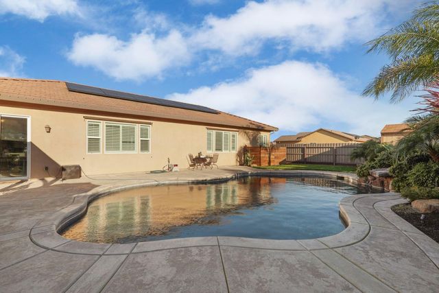 752 Stargell Way, Galt, CA 95632