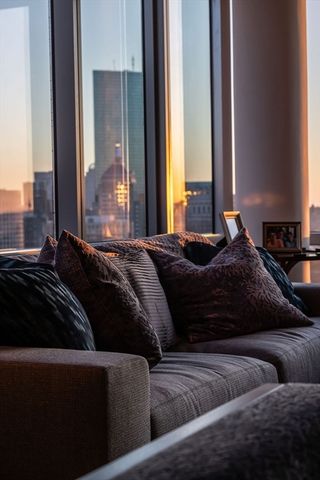 1 Avery 27B, Boston, MA 02111