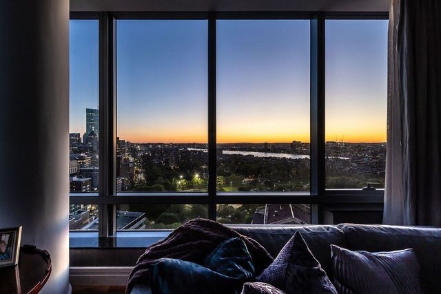 1 Avery 27B, Boston, MA 02111