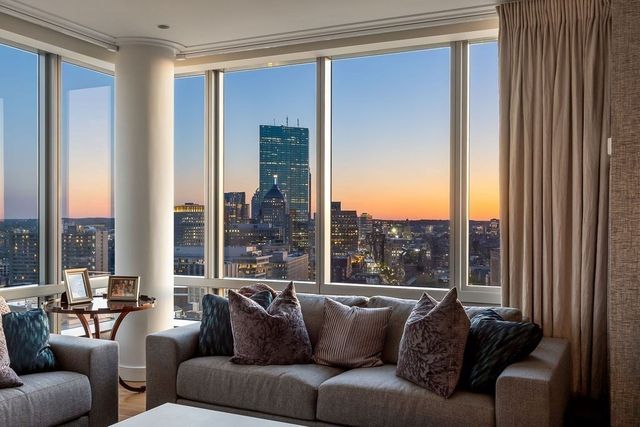 1 Avery 27B, Boston, MA 02111