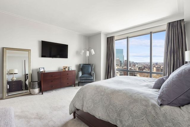 1 Avery 27B, Boston, MA 02111