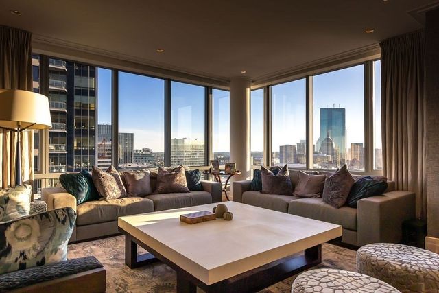 1 Avery 27B, Boston, MA 02111