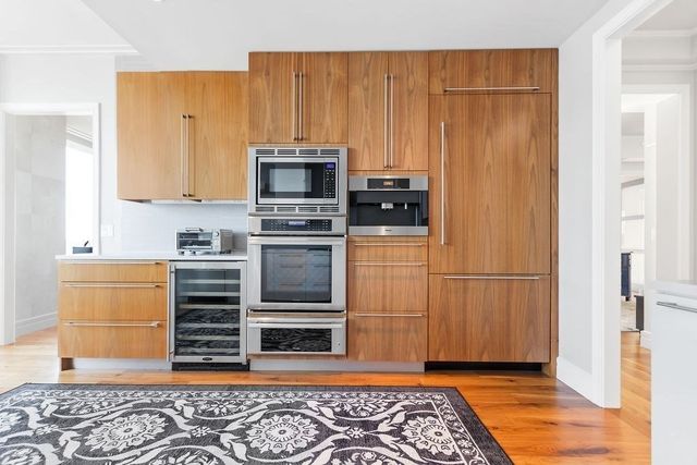 1 Avery 27B, Boston, MA 02111