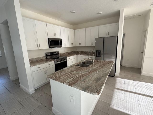 734 HUDSON VALLEY DRIVE, Kissimmee, FL 34759