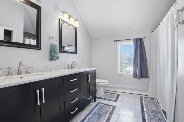 63 Deer Ridge Road, Mashpee, MA 02649