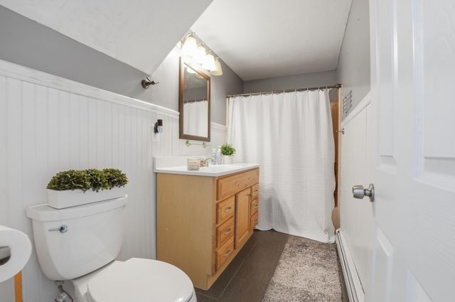 63 Deer Ridge Road, Mashpee, MA 02649