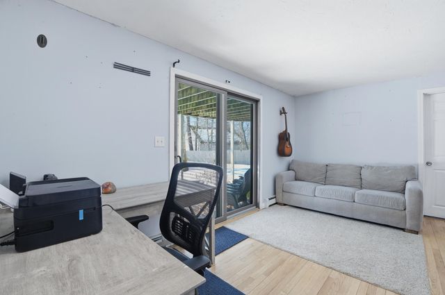 63 Deer Ridge Road, Mashpee, MA 02649