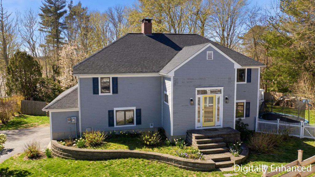 63 Deer Ridge Road, Mashpee, MA 02649