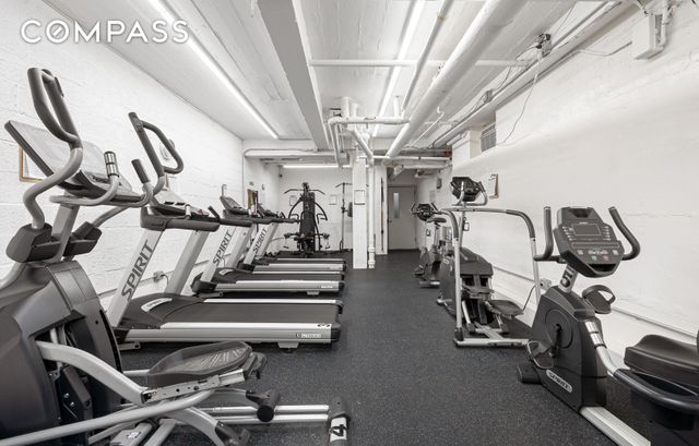 3441 85th St Apt 2R, New York City, NY 11372