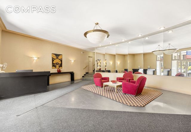 3441 85th St Apt 2R, New York City, NY 11372