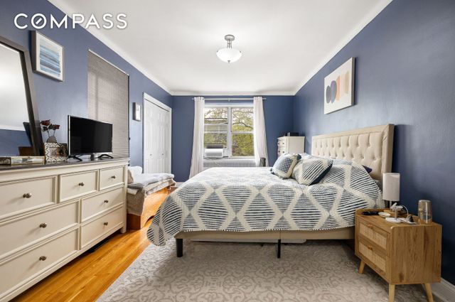 3441 85th St Apt 2R, New York City, NY 11372