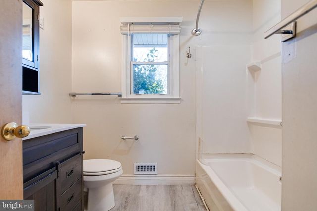 38 GLENDALE AVE, Glen Burnie, MD 21061