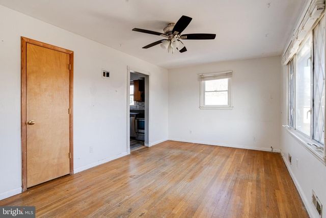 38 GLENDALE AVE, Glen Burnie, MD 21061