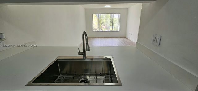 3282 NW 103rd Ter 205-A, Coral Springs, FL 33065