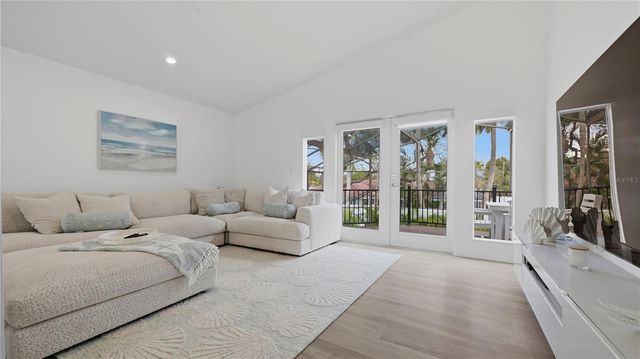 4939 COMMONWEALTH DRIVE, Sarasota, FL 34242