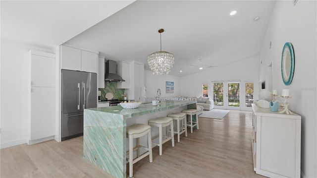 4939 COMMONWEALTH DRIVE, Sarasota, FL 34242