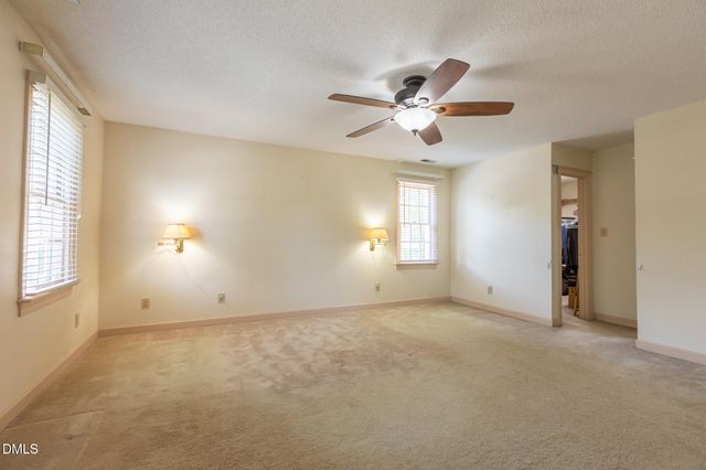 1956 Wilton Circle, Raleigh, NC 27615