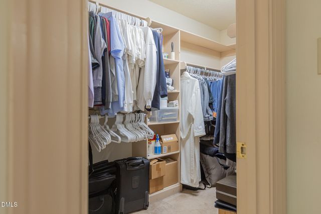 1956 Wilton Circle, Raleigh, NC 27615