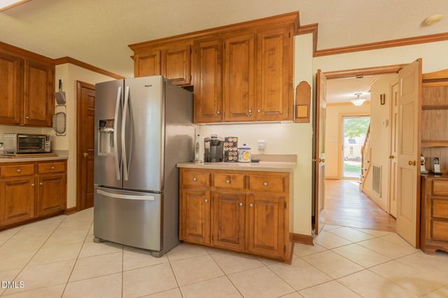 1956 Wilton Circle, Raleigh, NC 27615