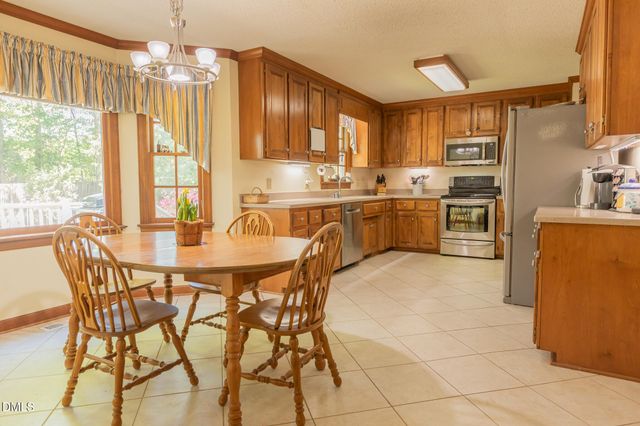 1956 Wilton Circle, Raleigh, NC 27615