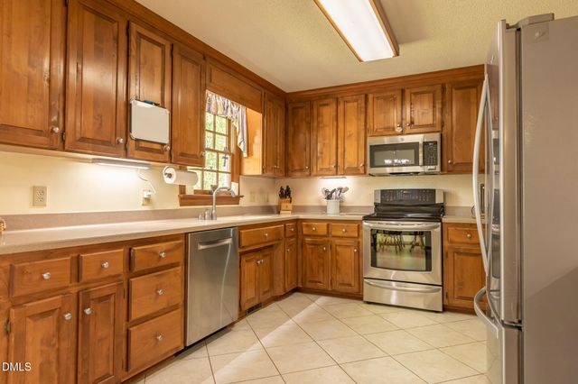 1956 Wilton Circle, Raleigh, NC 27615