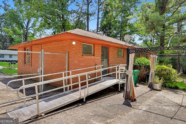 3525 Larkspur Terrace, Decatur, GA 30032