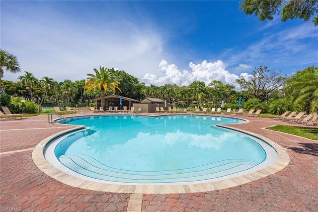 26868 Wedgewood DR 103, Bonita Springs, FL 34134