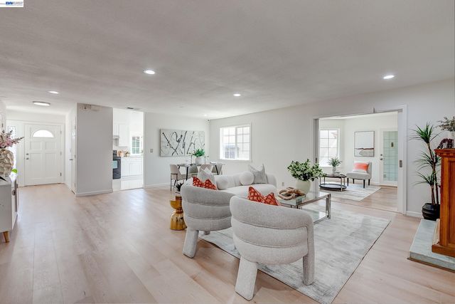 4167 Sunflower Ct., Union City, CA 94587