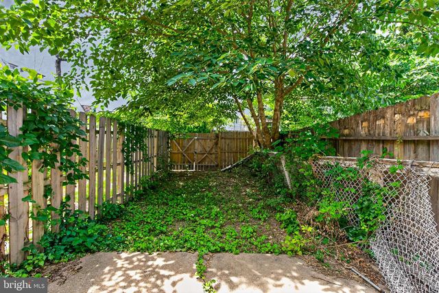 2012 ETTING ST, Baltimore, MD 21217