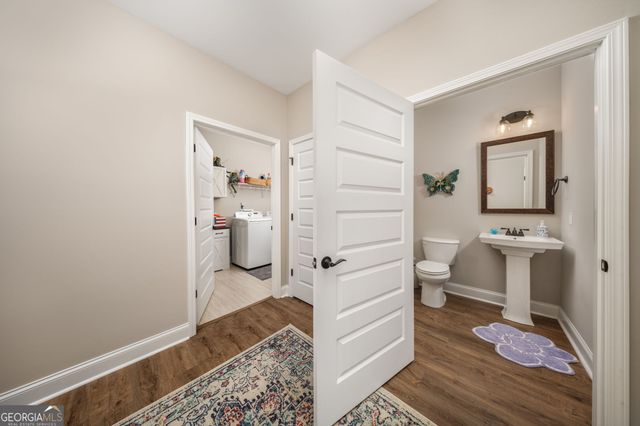 492 Nandina Court, Warner Robins, GA 31088