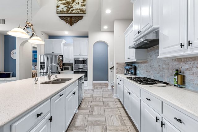 1601 Abercorn Lane, Aubrey, TX 76227