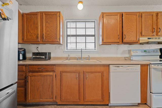 28 Brackeen Lane, Big Spring, TX 79720