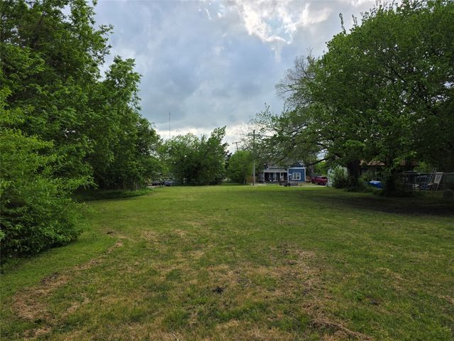 3025 Wellington Street, Greenville, TX 75401