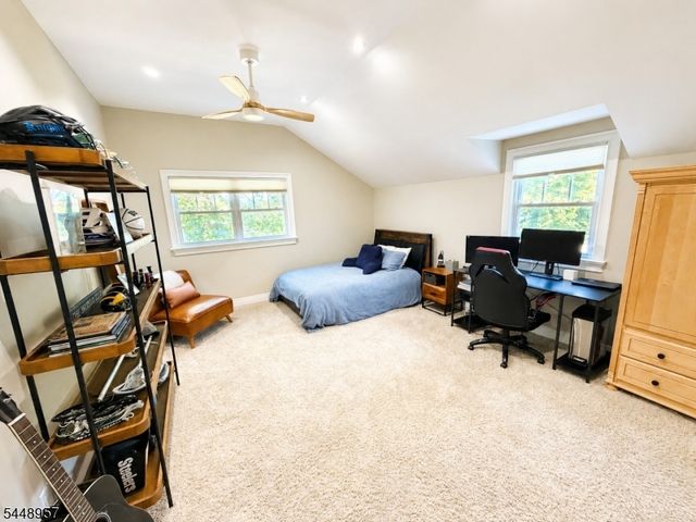 69 N Hillside Ave, Livingston Twp., NJ 07039