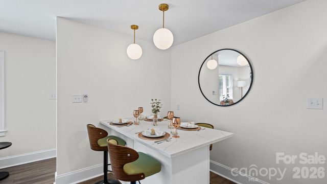 914 Crestmere Street, Charlotte, NC 28208