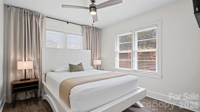 914 Crestmere Street, Charlotte, NC 28208