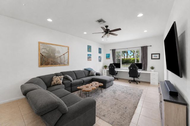 140 Bellezza Terrace, Royal Palm Beach, FL 33411