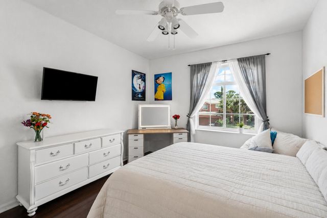 140 Bellezza Terrace, Royal Palm Beach, FL 33411