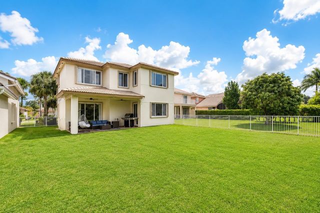 140 Bellezza Terrace, Royal Palm Beach, FL 33411