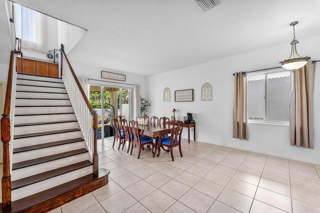 140 Bellezza Terrace, Royal Palm Beach, FL 33411