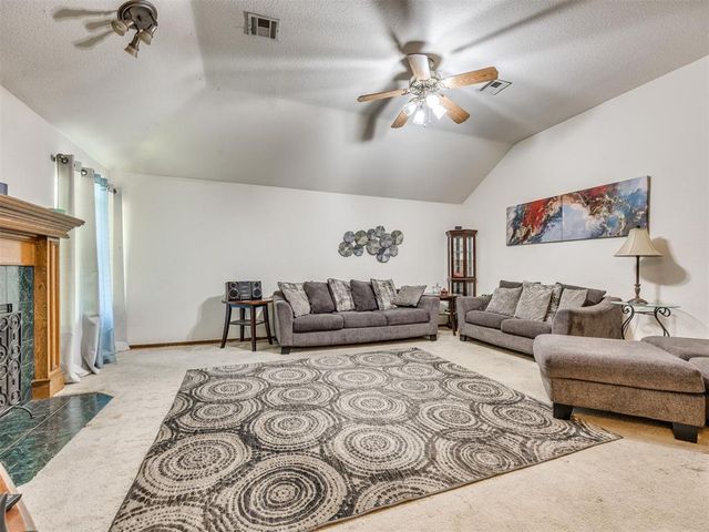 3428 Remington Street, Norman, OK 73072