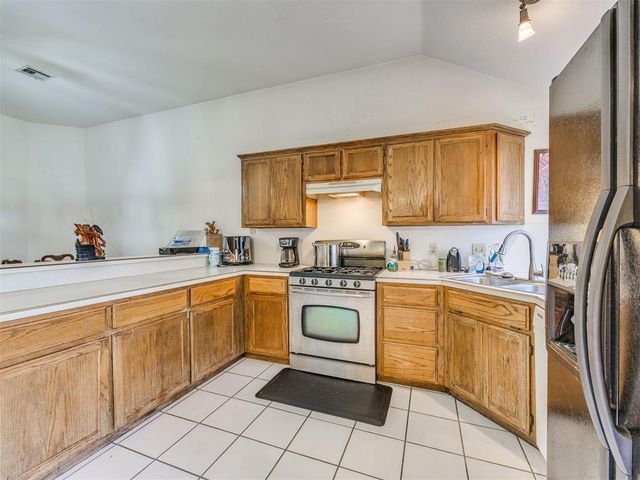 3428 Remington Street, Norman, OK 73072