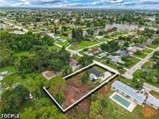 26 Maple AVE N, Lehigh Acres, FL 33936