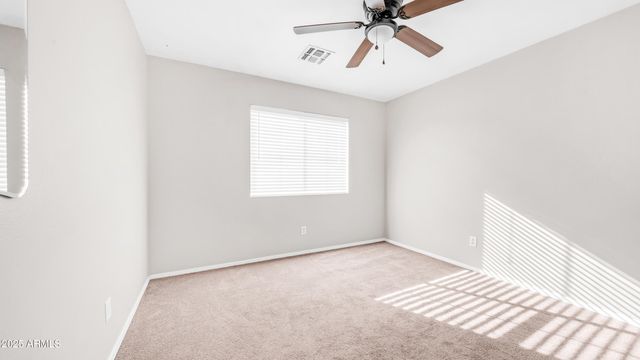 1072 W WINDHAVEN Avenue, Gilbert, AZ 85233