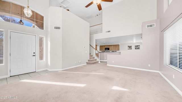 1072 W WINDHAVEN Avenue, Gilbert, AZ 85233