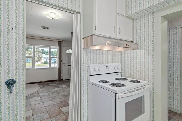 2913 CARROLL PLACE, Orlando, FL 32804