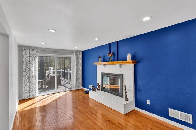 308 Mcintyre Rd, Ross Twp, PA 15237