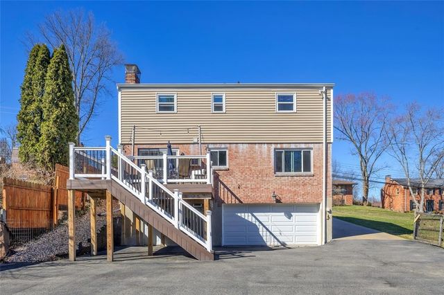 308 Mcintyre Rd, Ross Twp, PA 15237