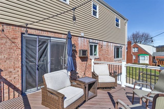 308 Mcintyre Rd, Ross Twp, PA 15237